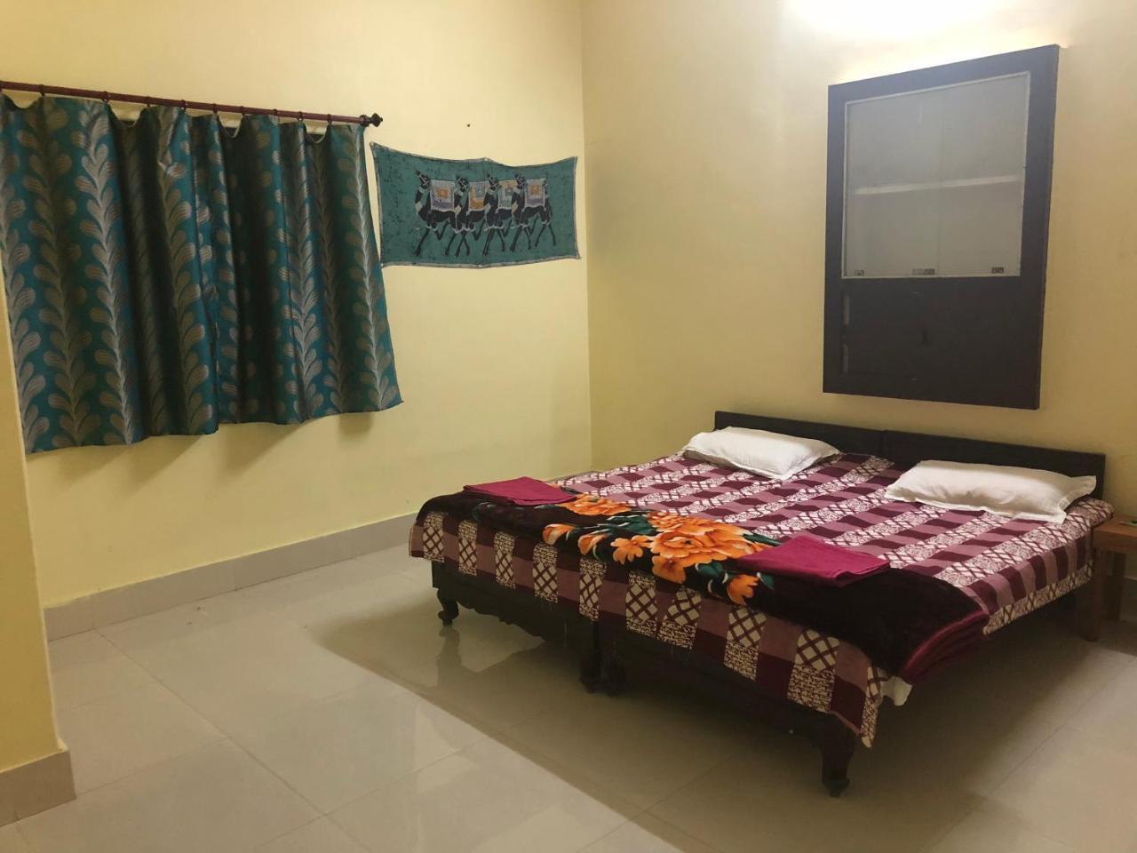 Gangotri Paying Guest House Варанасі Екстер'єр фото