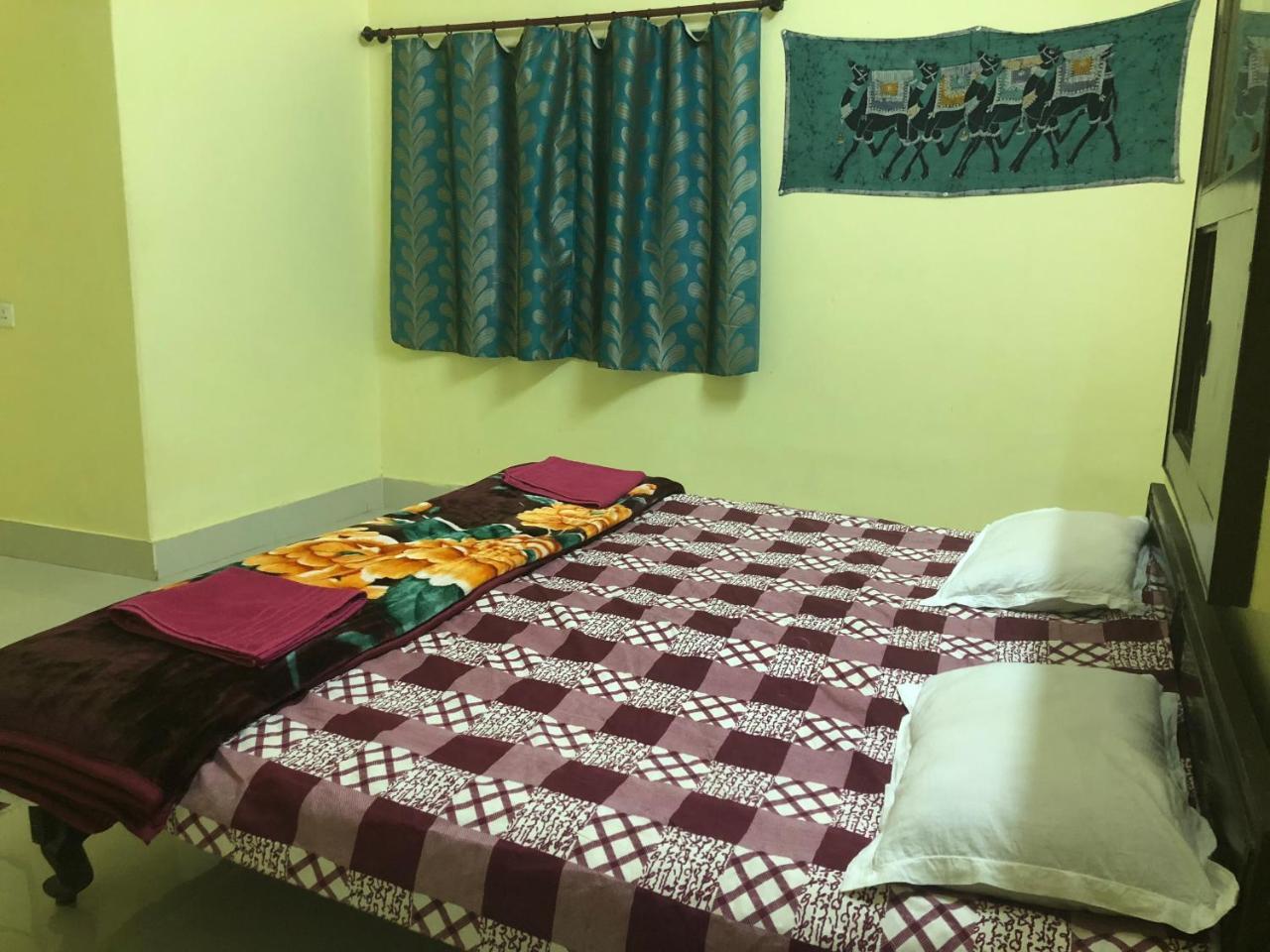 Gangotri Paying Guest House Варанасі Екстер'єр фото